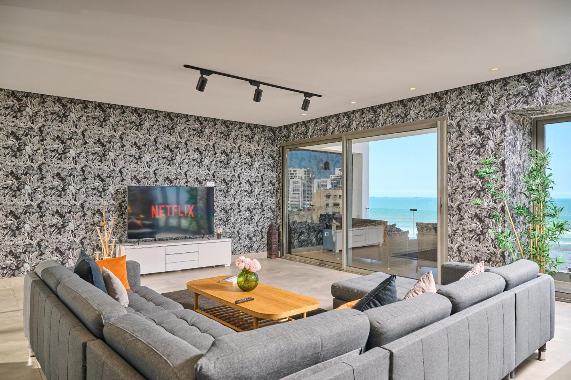 Sea View B29 -mosquee Hassan Ii- By Thecasaedition * Casablanca